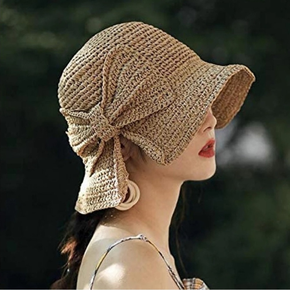 Straw Hat with Bow NWOT